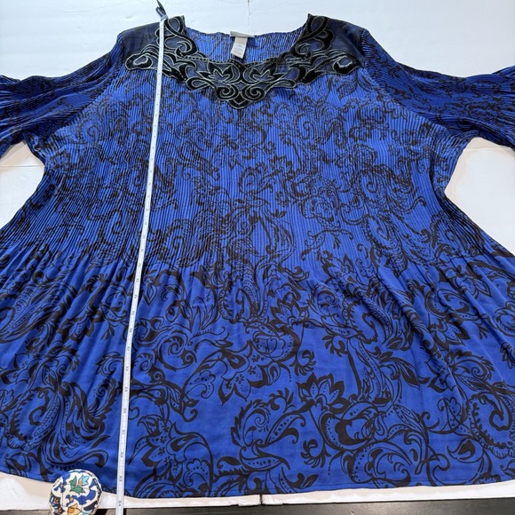 Catherines Blue Black Scroll Crinkle Pleated Crochet Georgette Blouse‎ Size 5X - Picture 8 of 10